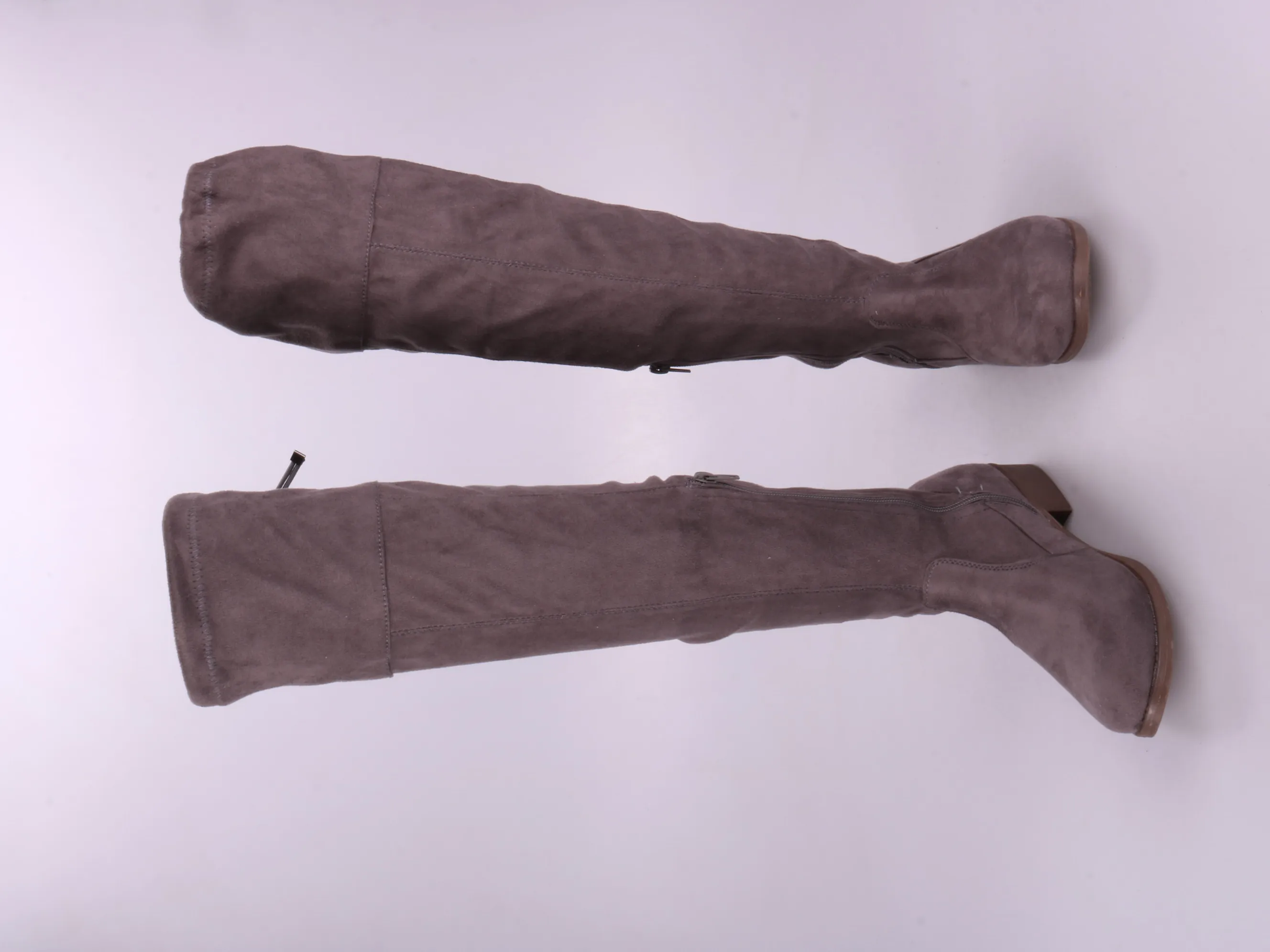 24110941-3