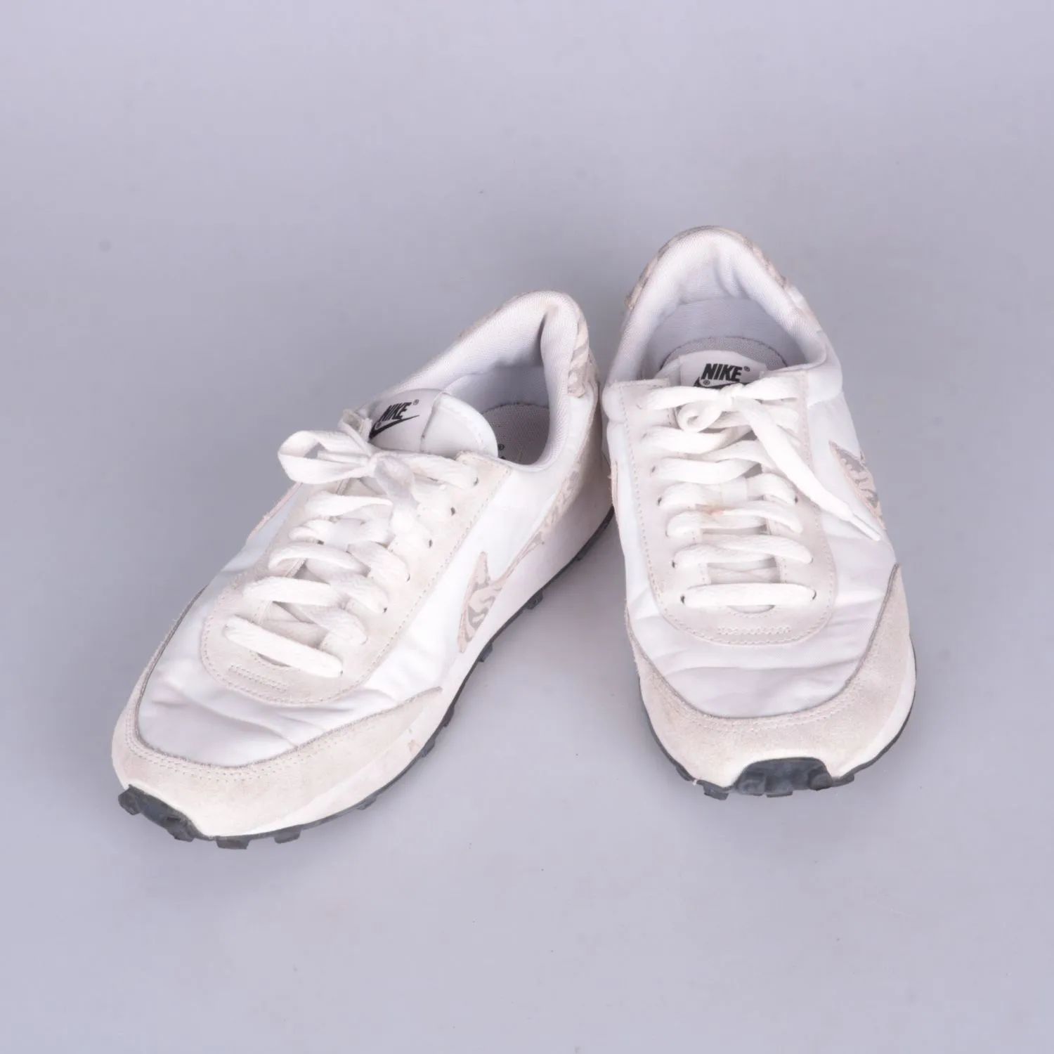 кроссовки Nike